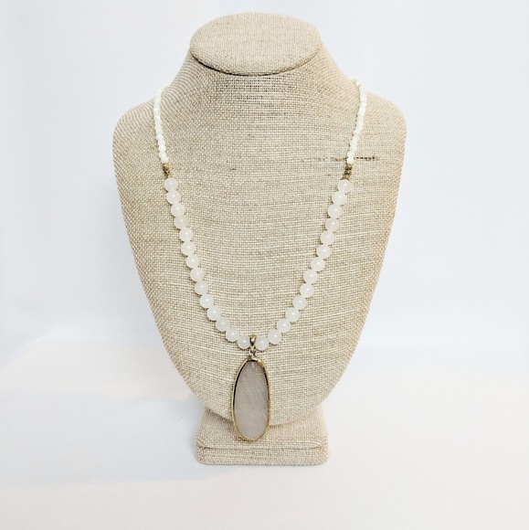 Jewelry - Glass Pendant & White Beaded Boho Necklace